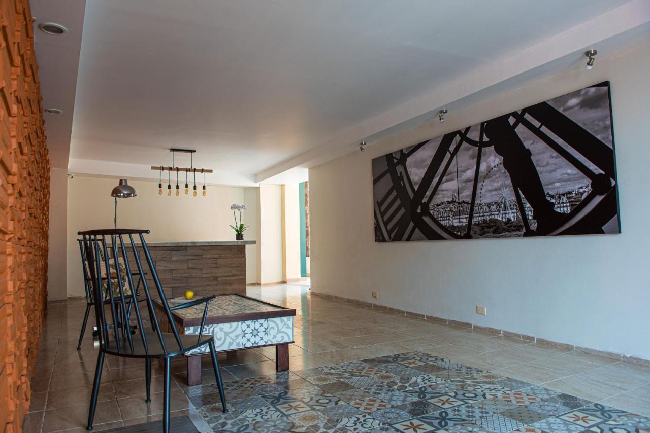 Hotel Casa Real วิลลาเฮอโมซา ภายนอก รูปภาพ